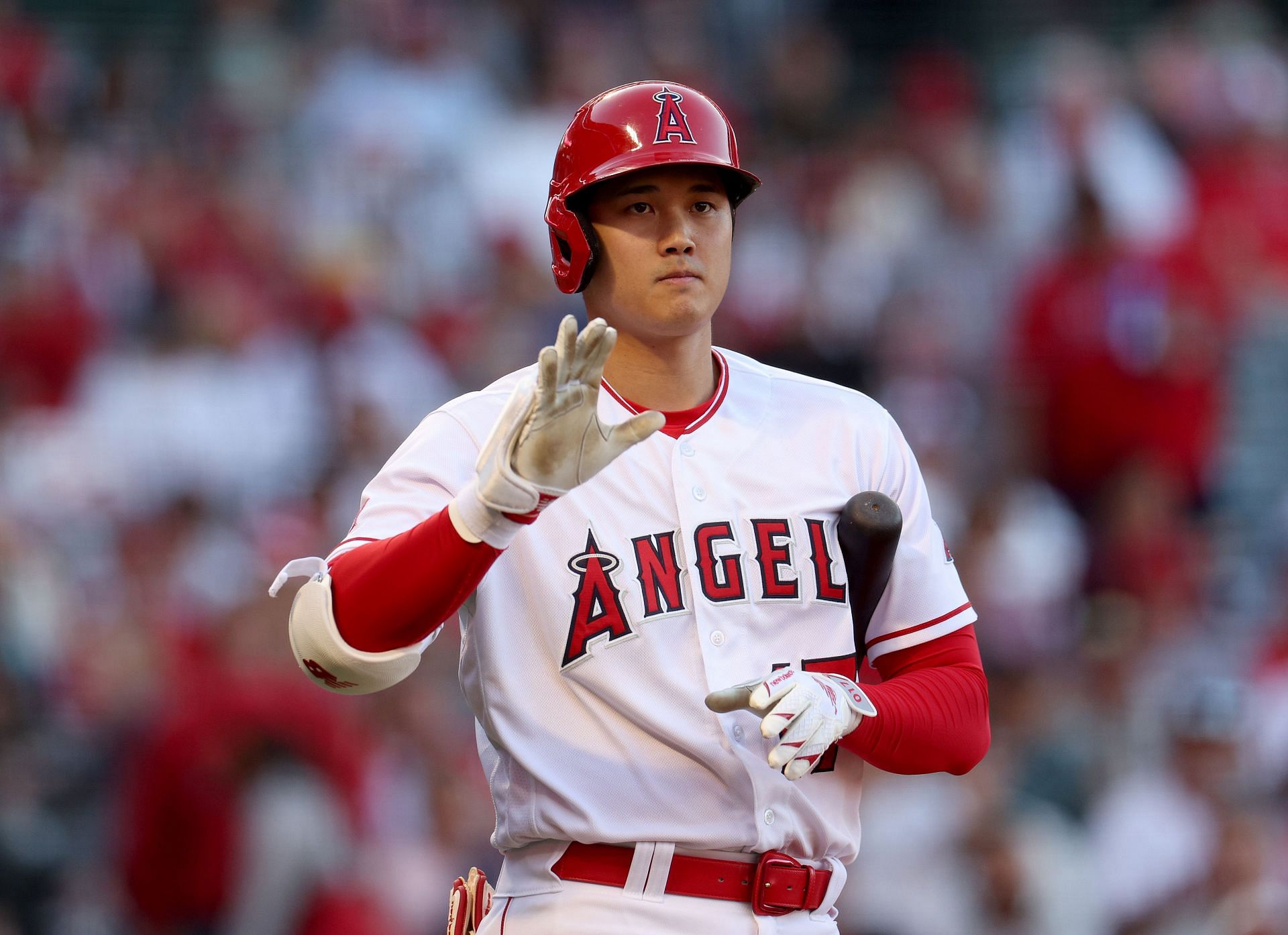 Shohei Ohtani of the Los Angeles Angels prepares to bat against the Chicago White Sox win at Angel Stadium of Anaheim