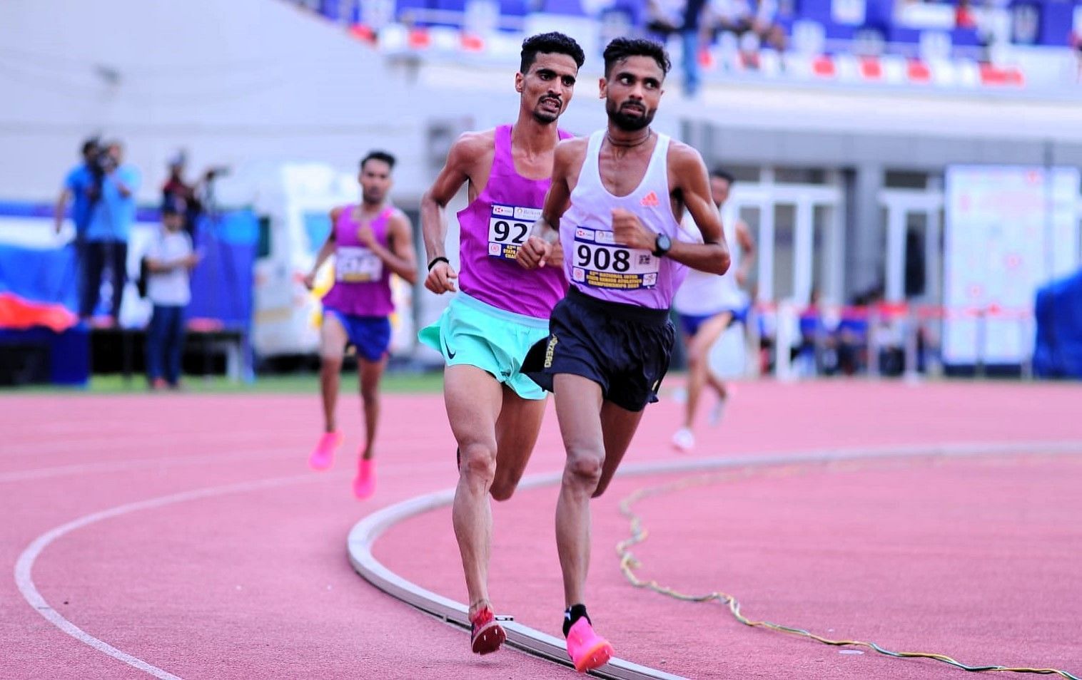 Kartik Kumar (chest no 908) wins men&rsquo;s 10,000m race on the opening day of the 62nd National Inter State Senior Athletics Championship in Bhubaneswar on Thursday. Photo credit: AFI