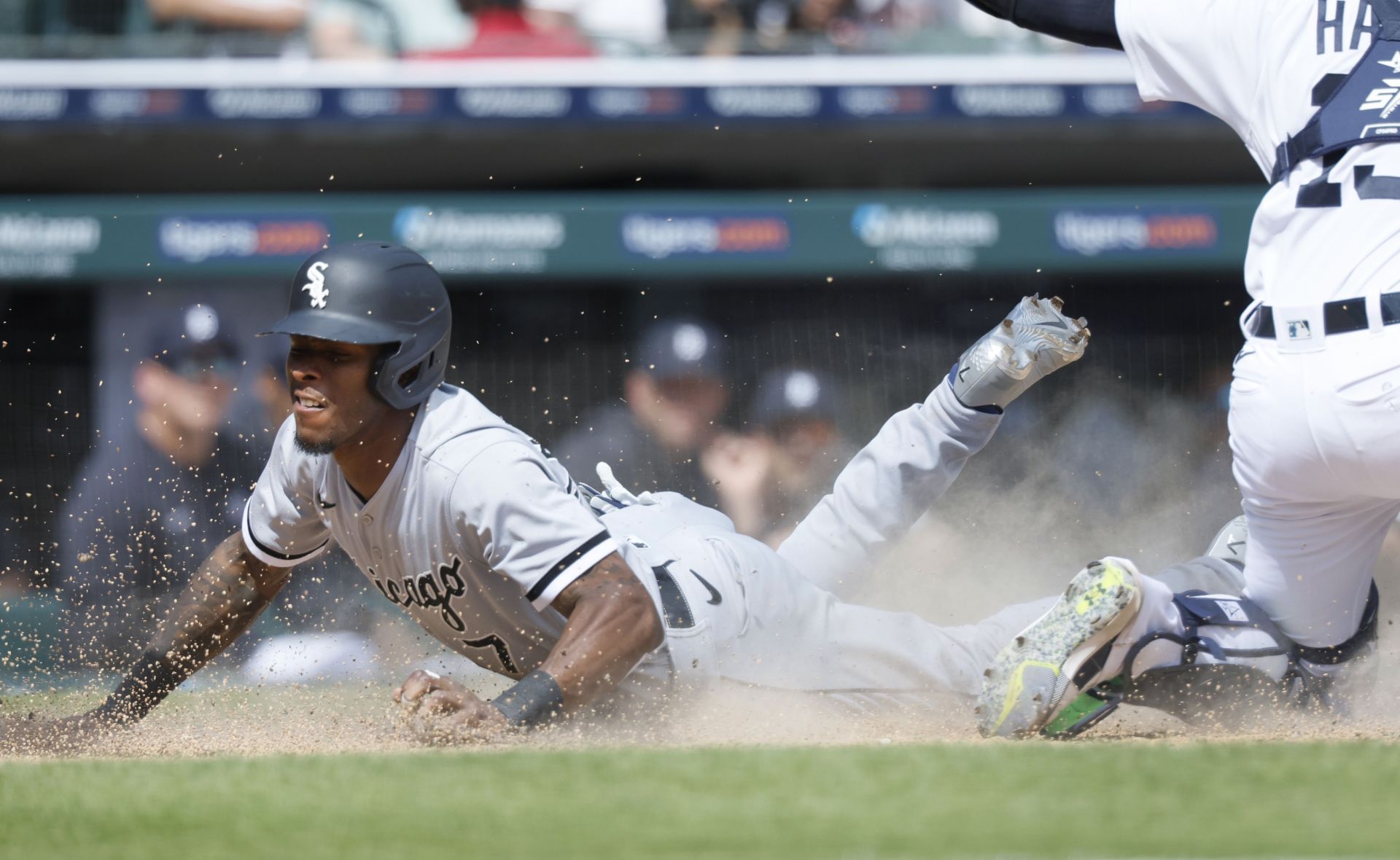 White Sox's MLB Player Tim Anderson Trends After A Woman Alludes That He  Cheated On His Wife & Is The Father Of Her Unborn Child - theJasmineBRAND