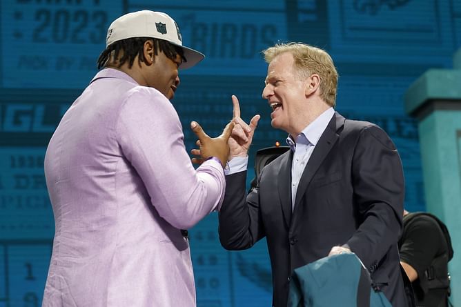 NFL TikToker wants Roger Goodell arrested for ‘gang activities’ with Jalen Carter - “Illegal activities!”