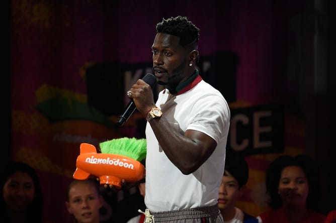 Antonio Brown slams Arena League for wrongfully kicking out Albany Empire for previous owner’s wrongdoings - “League refused to help us"
