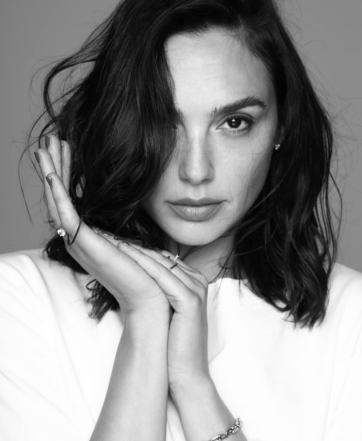 How old is Gal Gadot?