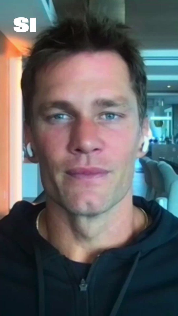 Fans Think Tom Brady Looks 'Unrecognizable' After Seeing New NFL Video  Clip: 'Botox Brady' - SHEfinds