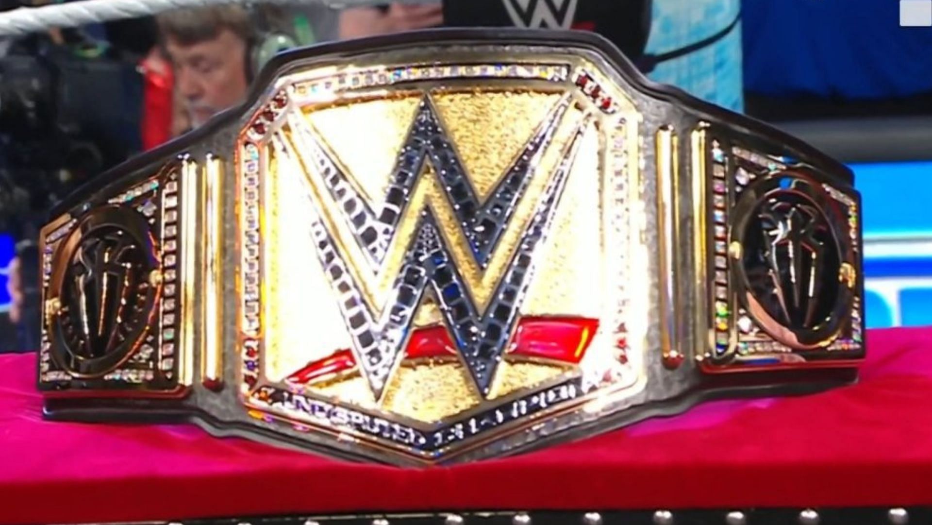 wwe championship belt: 5 times the WWE Championship was modified