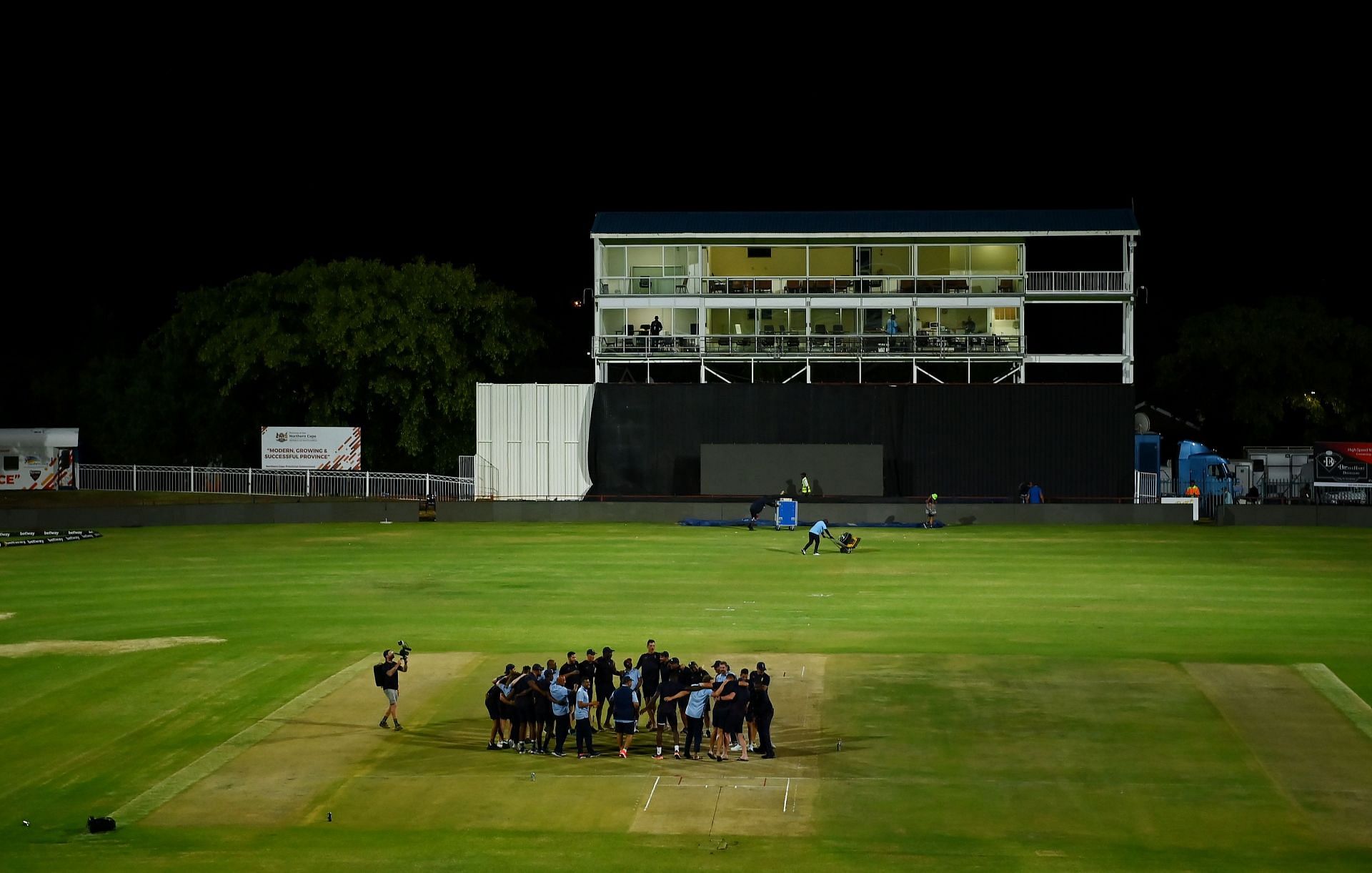 South Africa v England - 3rd One Day International