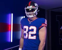 NFL on ESPN - Daniel Bellinger pulled up to the New York Giants' OTAs  looking strong 