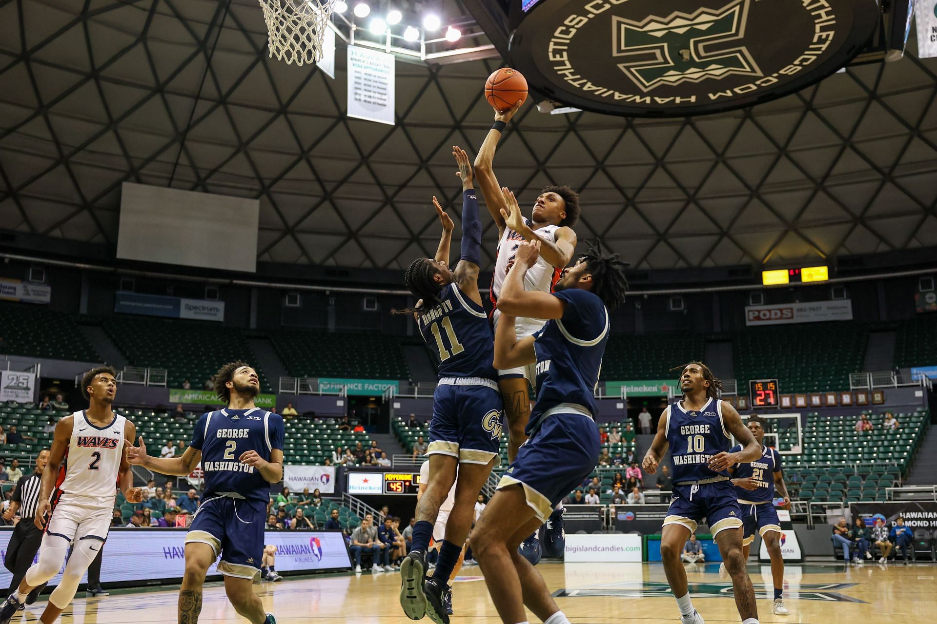 Hawaiian Airlines Diamond Head Classic - George Washington v Pepperdine