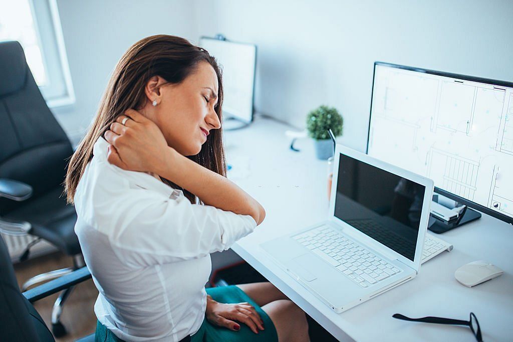Neckache is a common ailment of a sedentary lifestyle. (Image Via Getty Images)