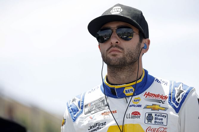 Chase Elliott’s old NASCAR Cup Series car to run parade laps ahead of upcoming Australian V8 Supercars race