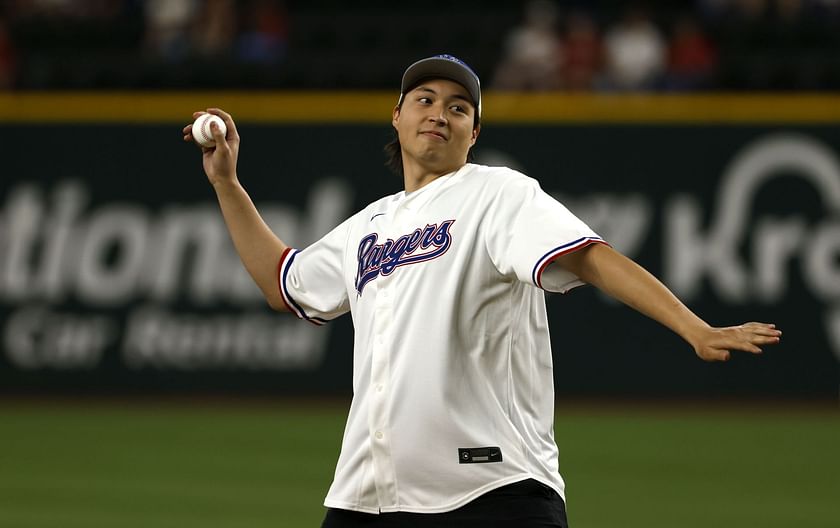 IN PHOTOS: Jason Robertson shows off batting skills and throws first pitch  at Texas Rangers game