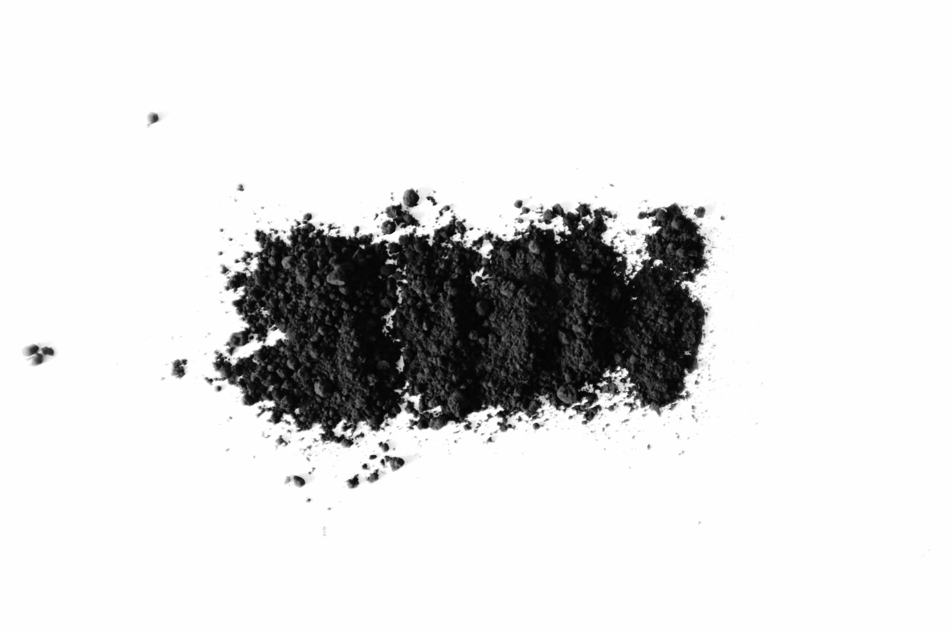 There are many benefits of activated charcoal. (Image via Unsplash/ Adrien Olichon)