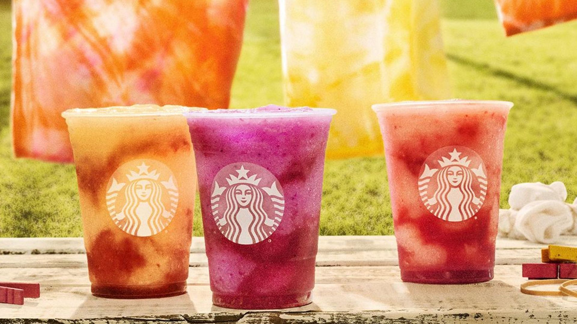 Frozen Mango Dragon Fruit Lemonade Refresher Beverage, Frozen Strawberry Acai Lemonade Refresher Beverage, and Frozen Pineapple Passionfruit Lemonade Refresher Beverage (Image via Starbucks)