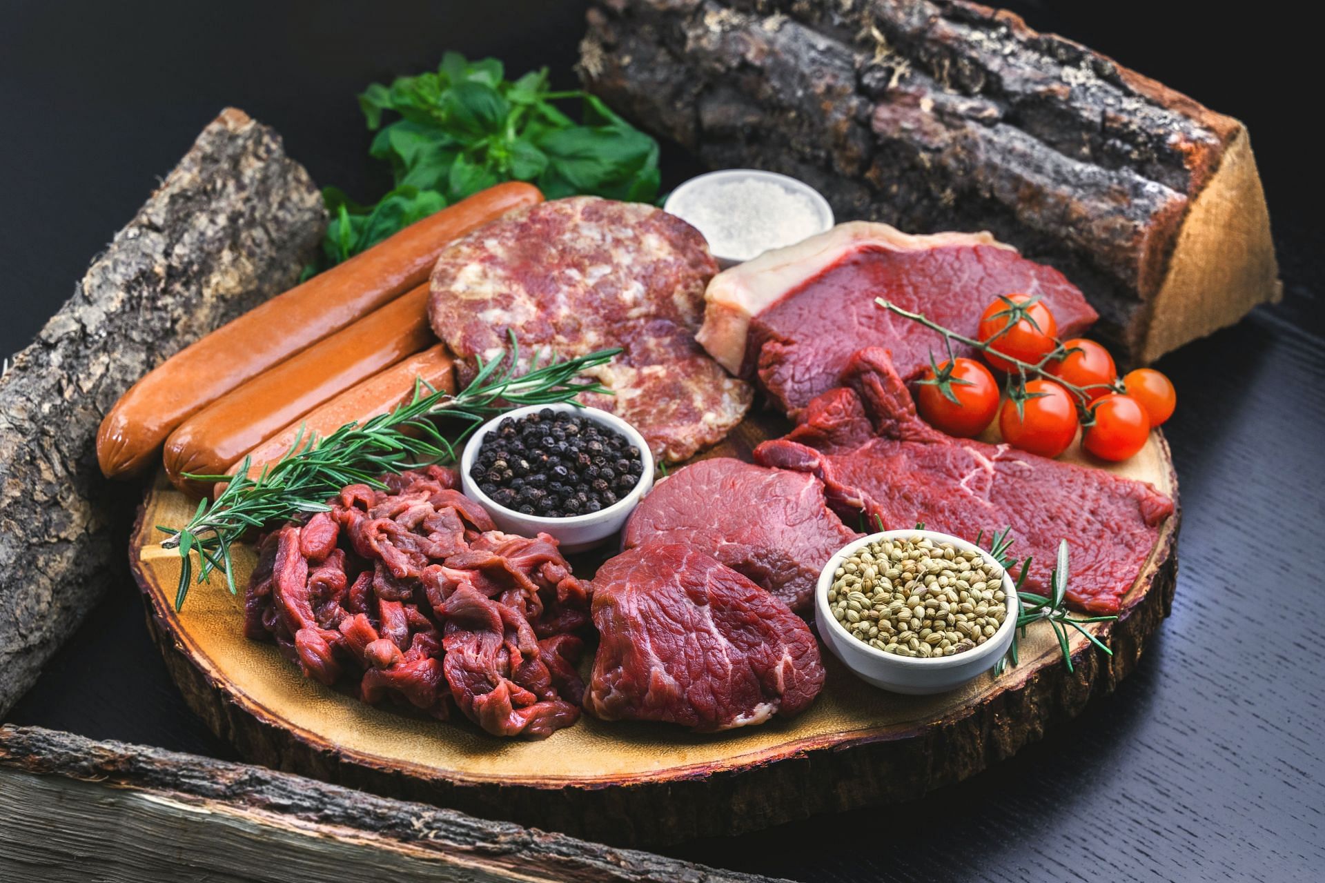 The Paleolithic diet recommends the consumption of meat (Image via Unsplash/Eiliv Aceron)