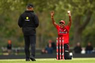 WBBL - Melbourne Renegades v Sydney Sixers
