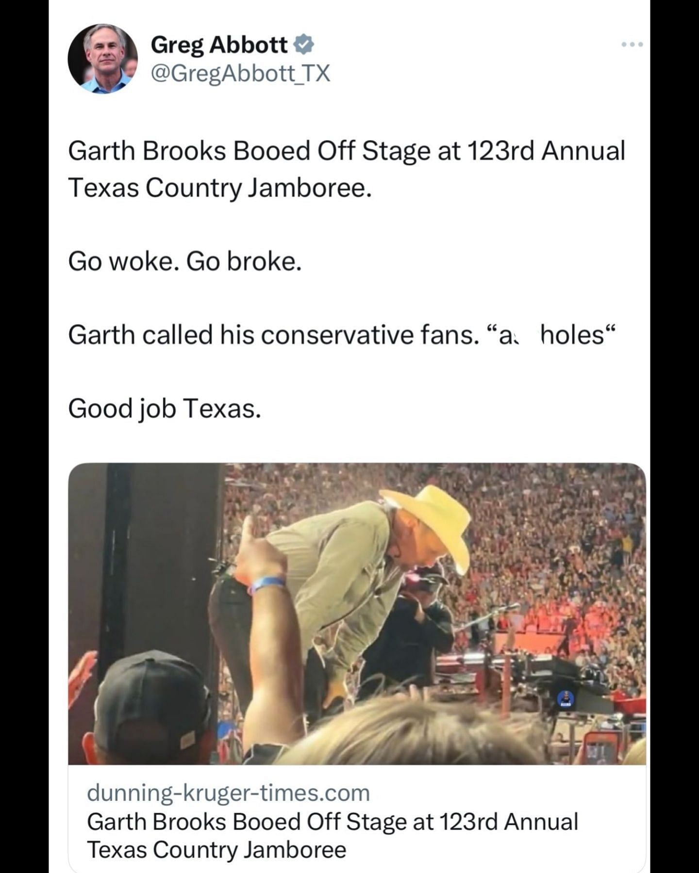 Texas Governor Gregg Abbott&#039;s deleted tweet. (Image via Twitter/@GregCasar)