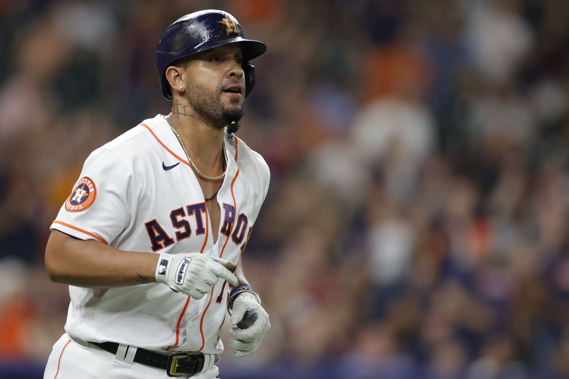 José Abreu Astros contract: Houston introduces first baseman after