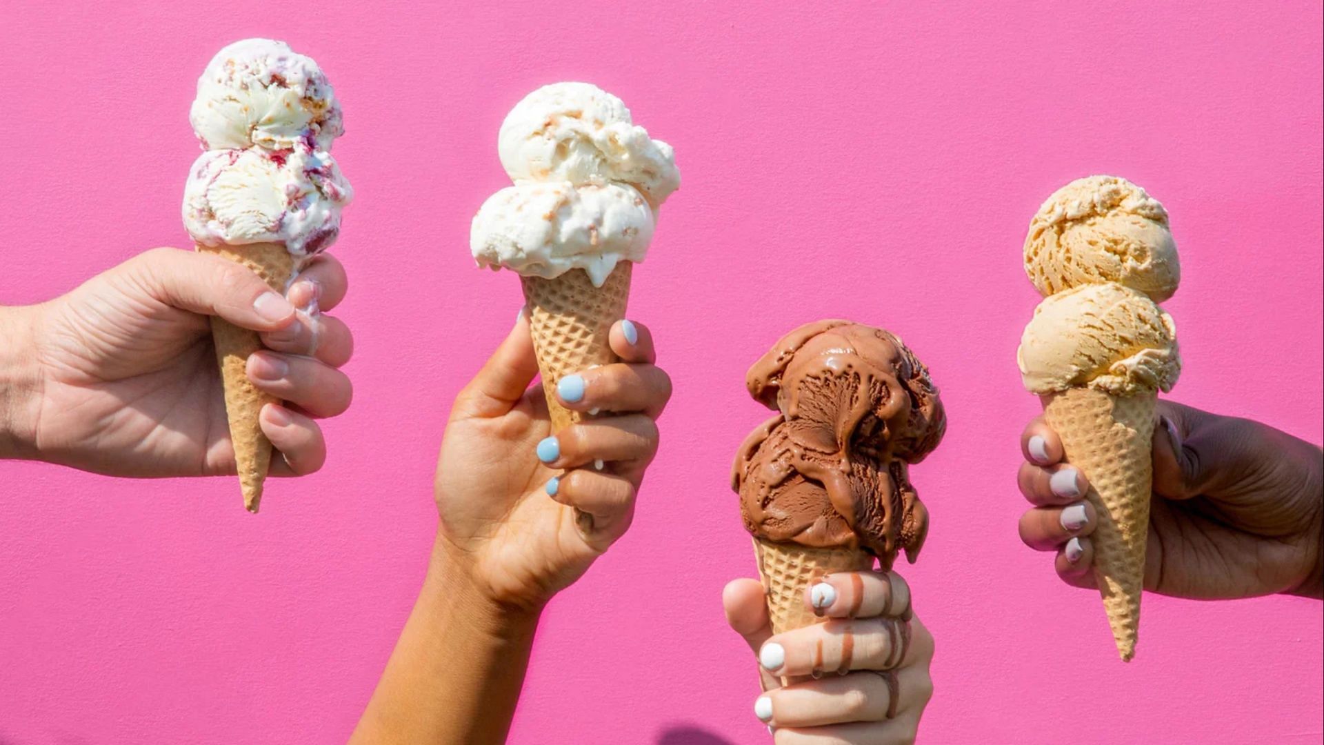 The free scoops of ice cream can be enjoyed all night across the country (Image via Jeni&#039;s Splendid Ice Creams)
