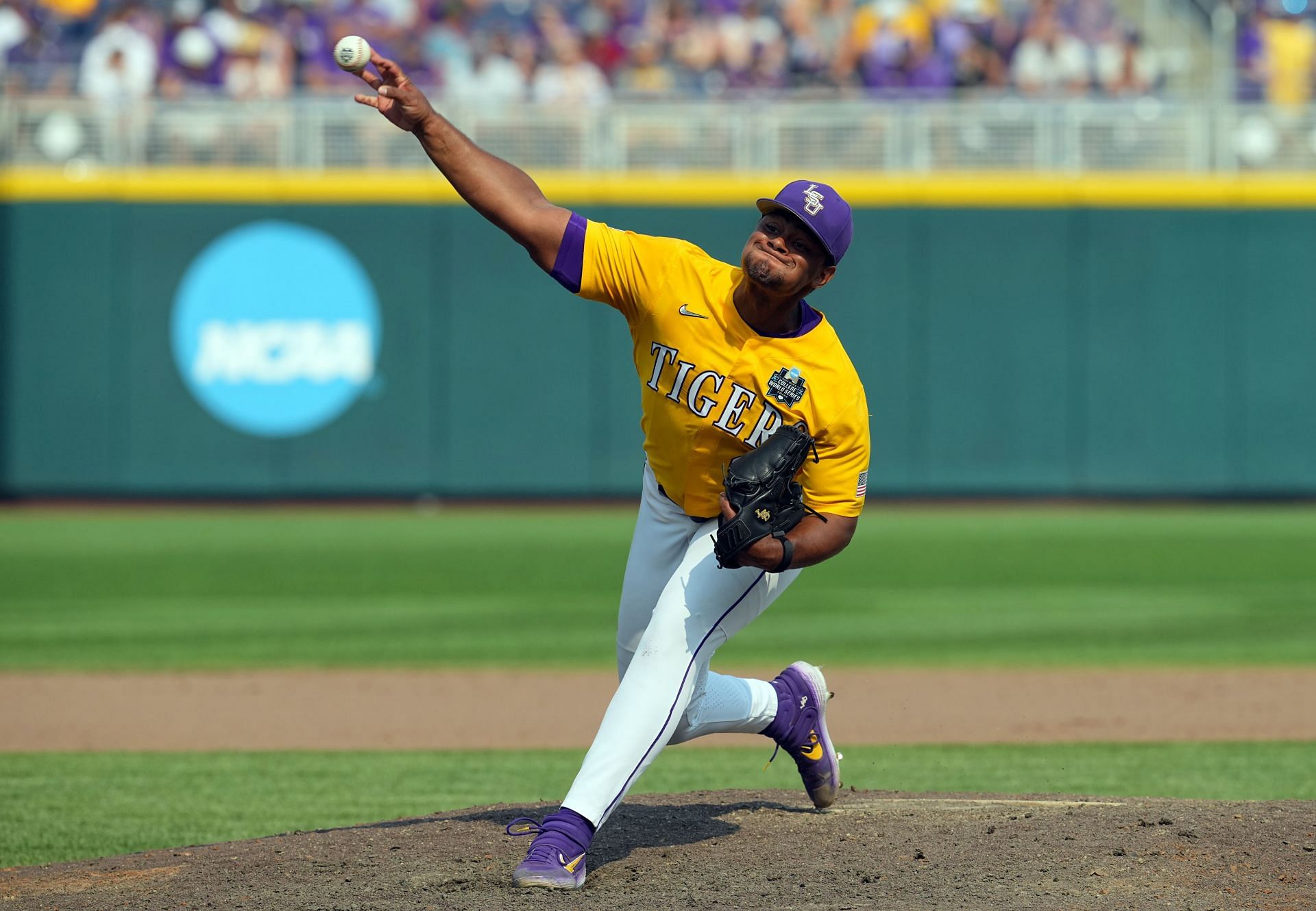 Will the LSU Tigers win the College World Series?