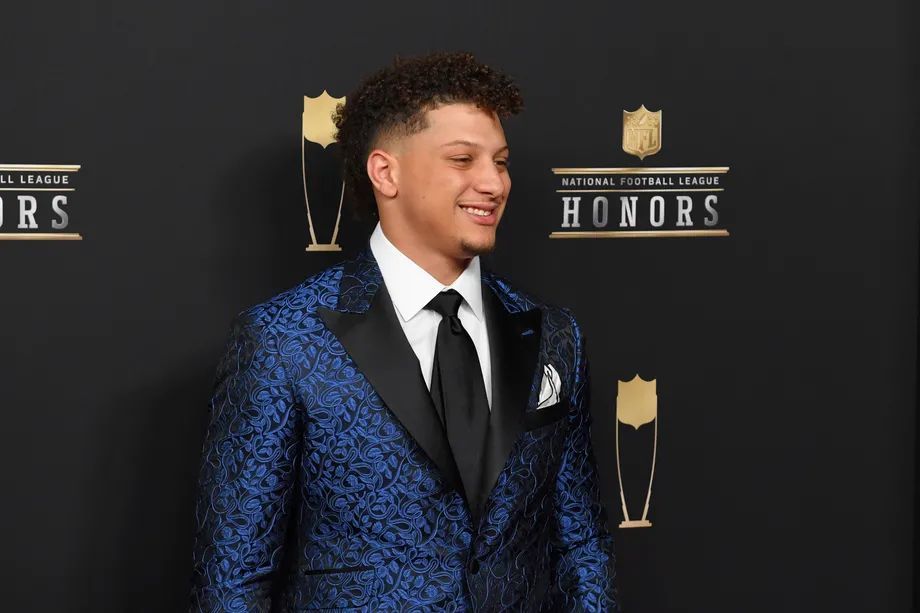 Patrick Mahomes added to his trophy collection with 2 2023 ESPY Awards