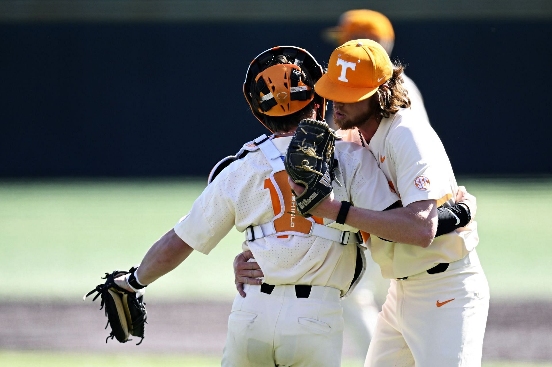 PHOTOS: Tennessee baseball defeats Stanford in College World Series