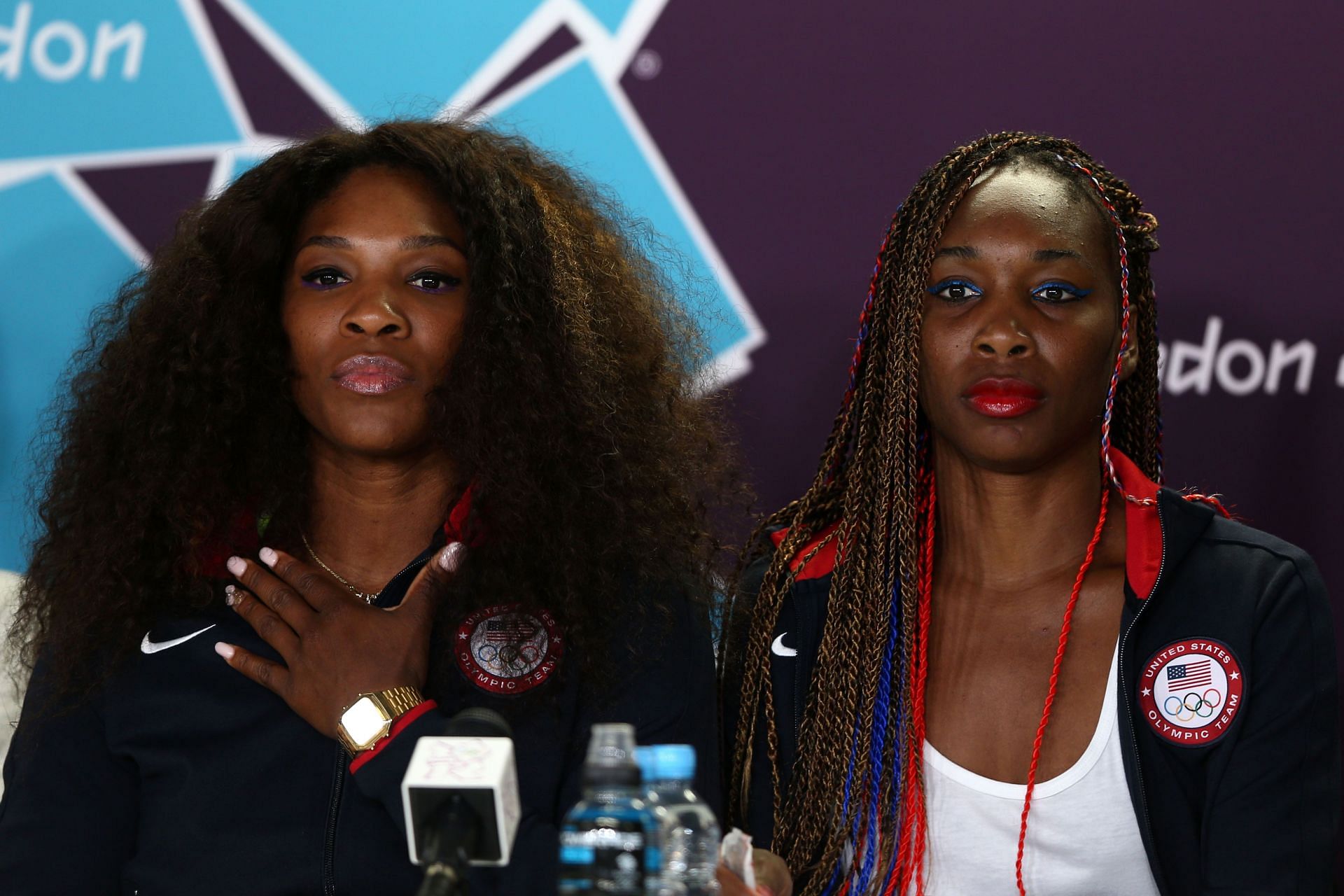 Venus Williams with her sister Serena Williams (Image via Getty)