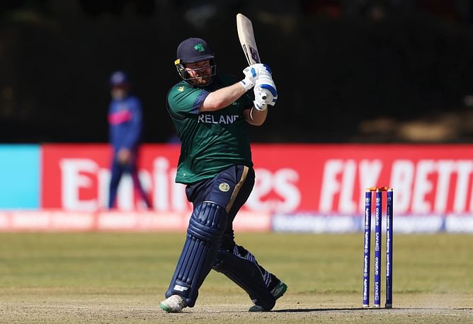 ICC Cricket World Cup Qualifiers 2023: पॉल स्टर्लिंग ने खेली ऐतिहासिक पारी, आयरलैंड ने यूएई को बुरी तरह हराया