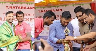 दिनेश कार्तिक ने भारतीय गेंदबाज की क्रिकेट अकादमी का किया उद्घाटन, बधाई देते हुए सोशल मीडिया पर साझा की तस्वीरें