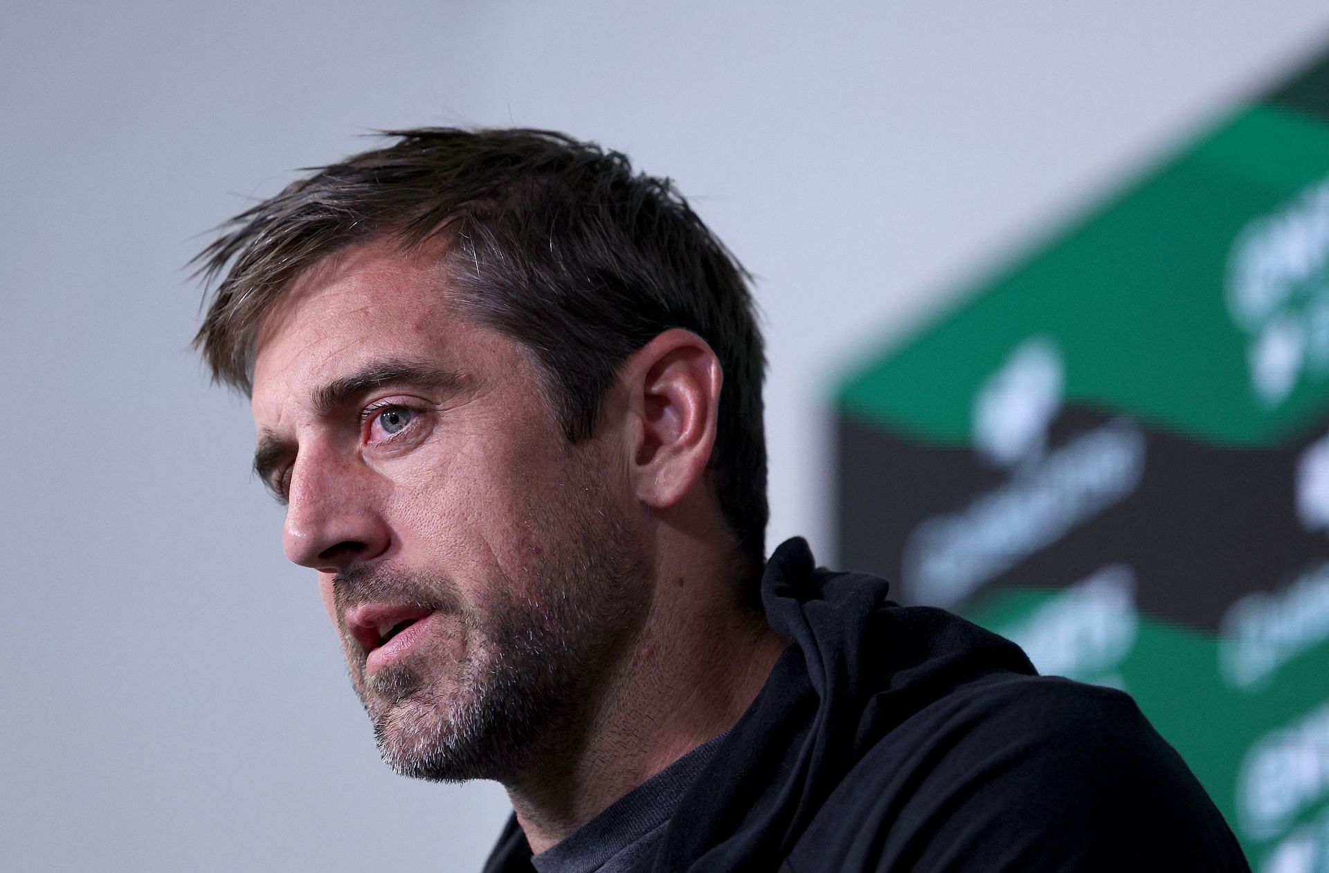 Aaron Rodgers: New York Jets Offseason Workout