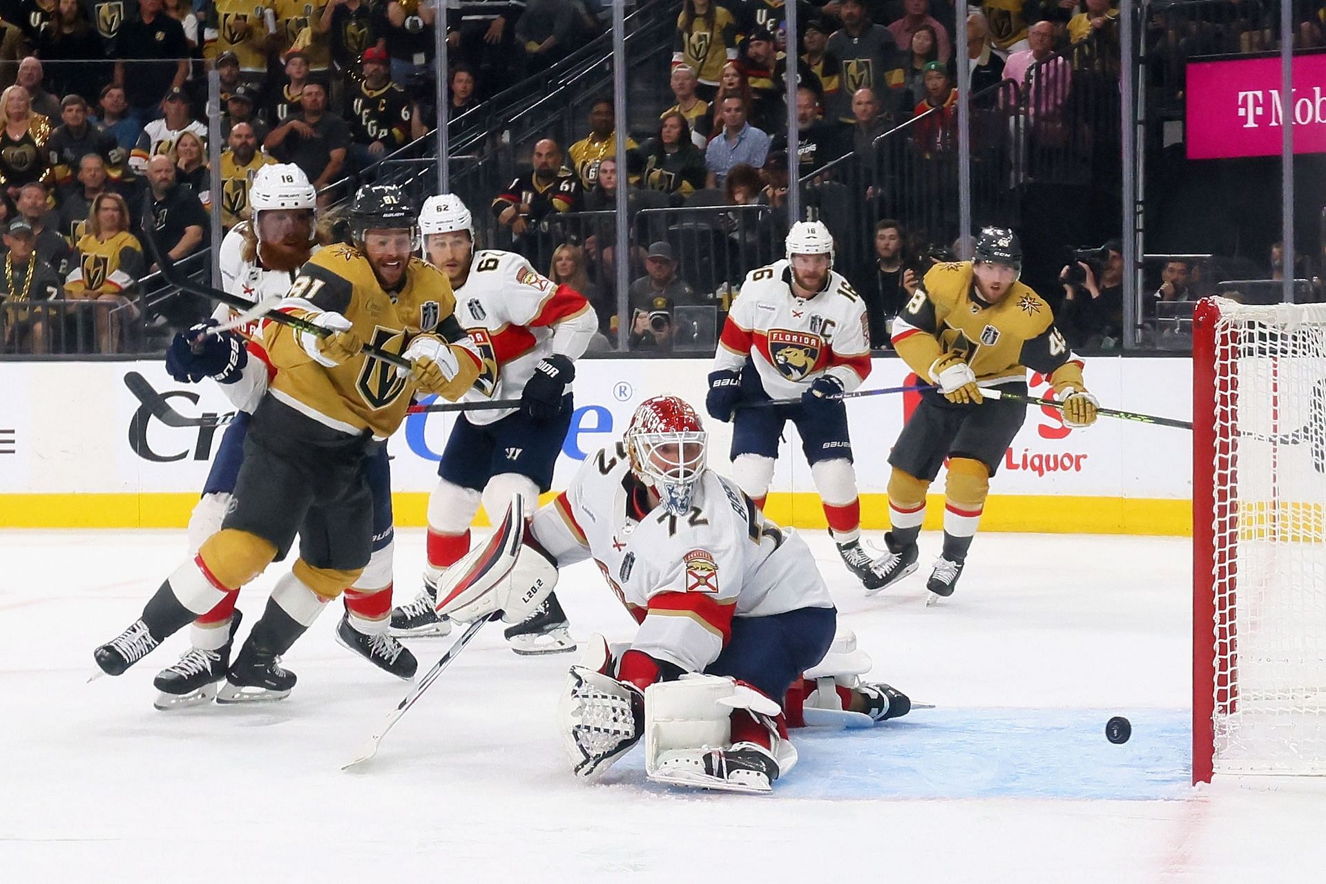 Panthers rally, close gap in Stanley Cup Final