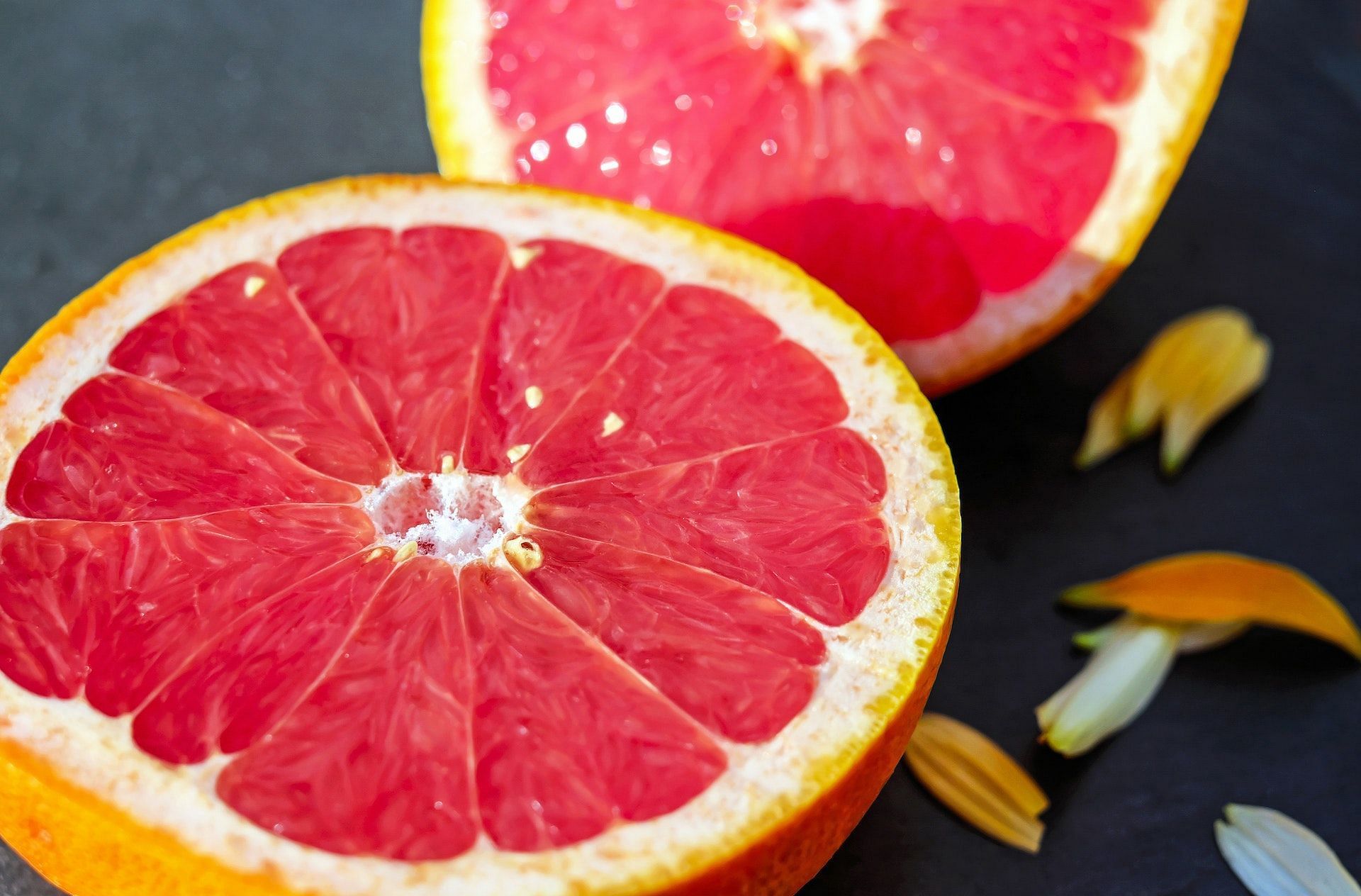 Grapefruits are rich in several important nutrients. (Photo via Pexels/Pixabay)