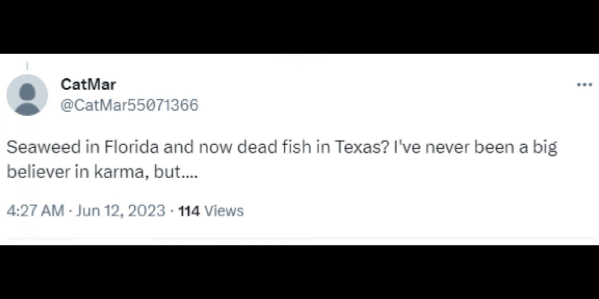 Netizens react to thousands of dead fish along Texas coastlines. (Image via Twitter/@CBS News)