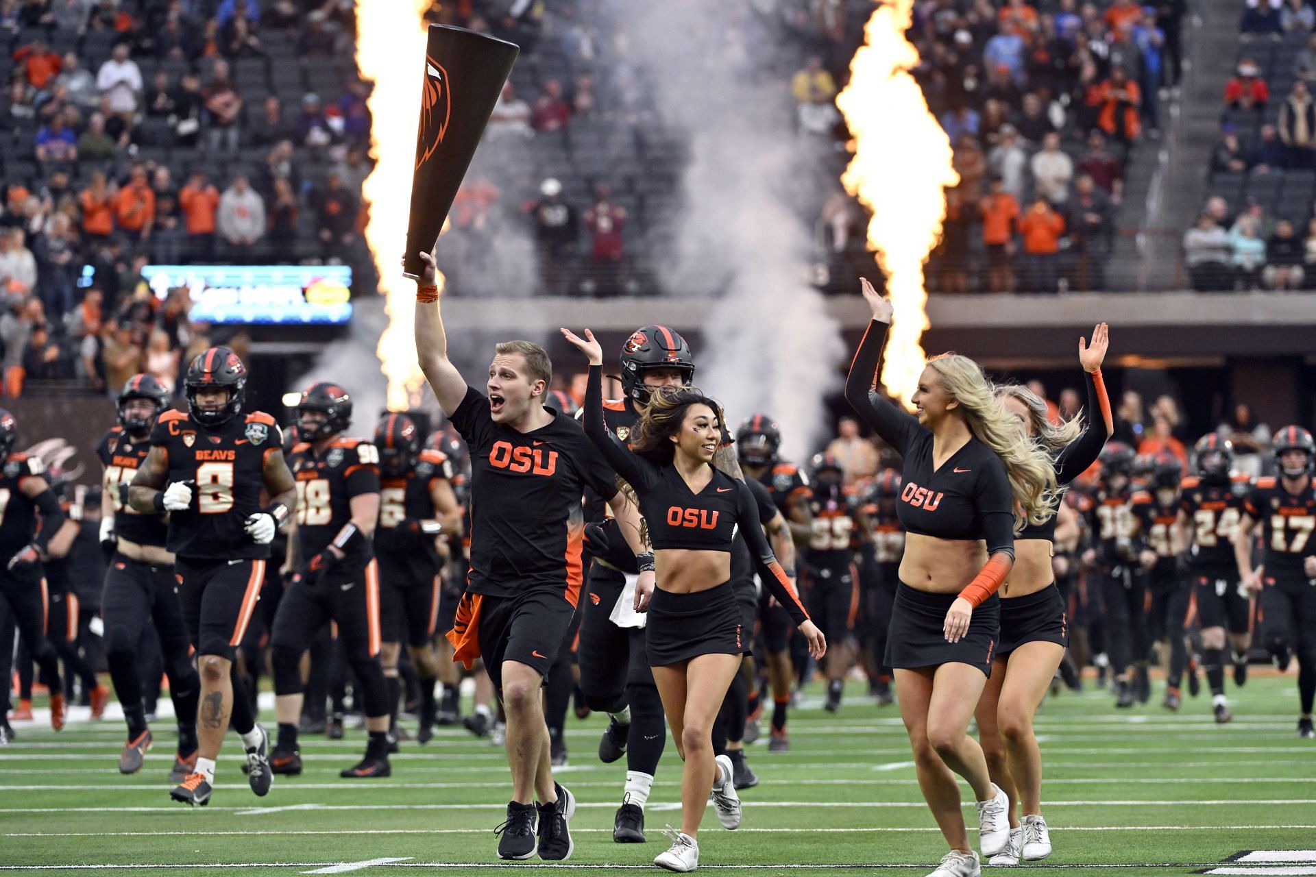 SRS Distribution Las Vegas Bowl - Oregon State v Florida