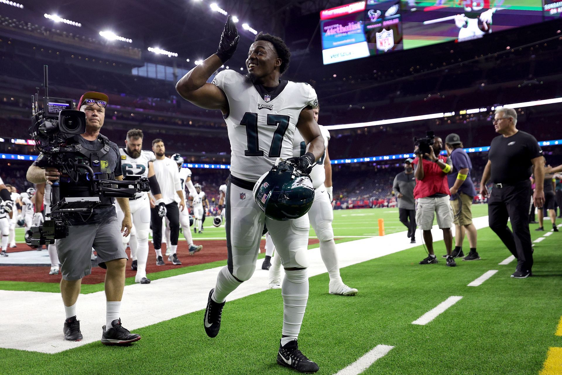 Nakobe Dean #17 of the Philadelphia Eagles before a game against the Houston Texans