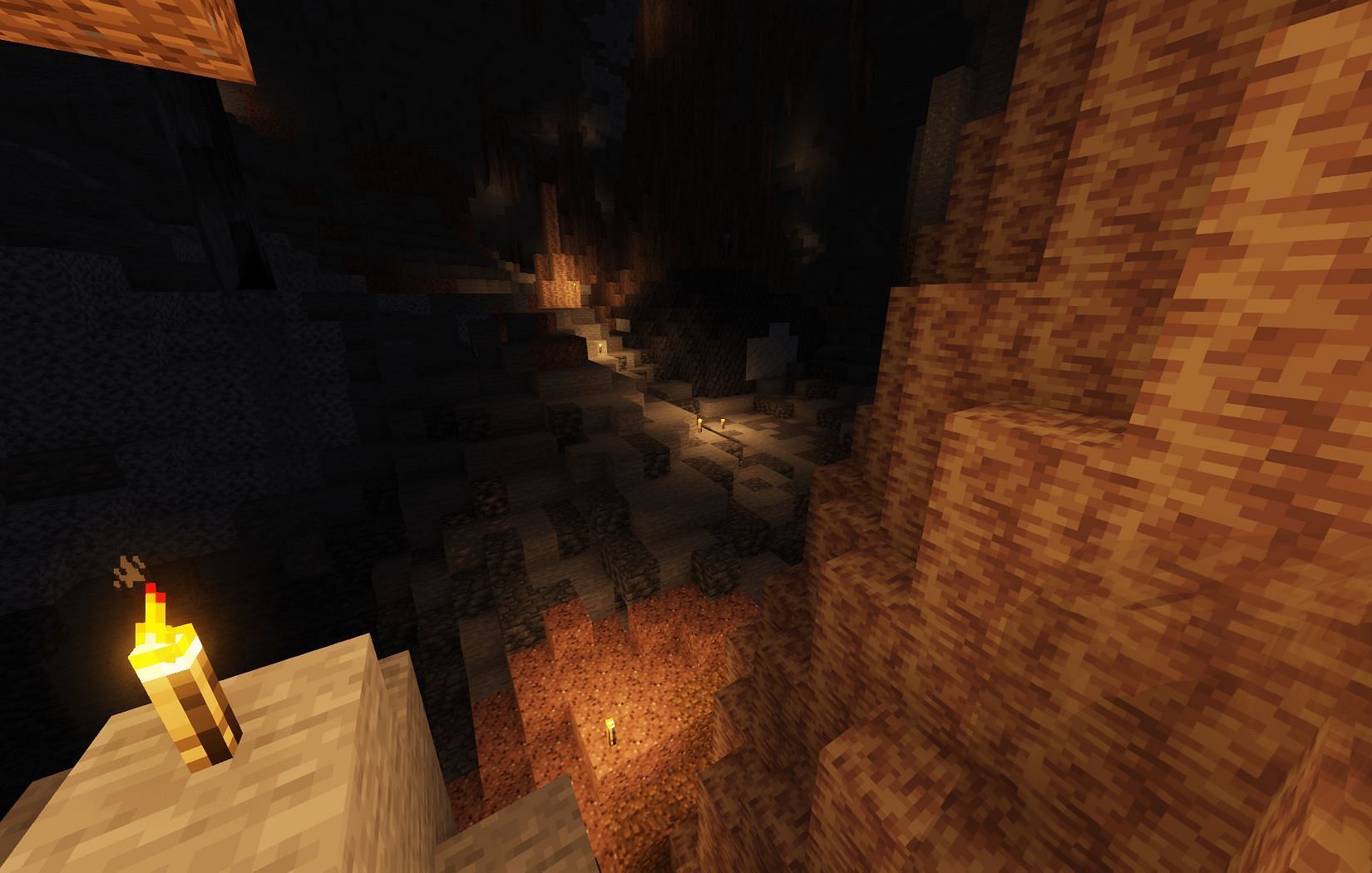 Leave torch trail behind so you don&#039;t forget the way (Image via Mojang)