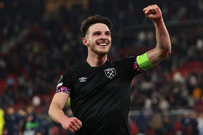 Manchester United set to launch cash plus player bid for Arsenal target Declan Rice - Reports
