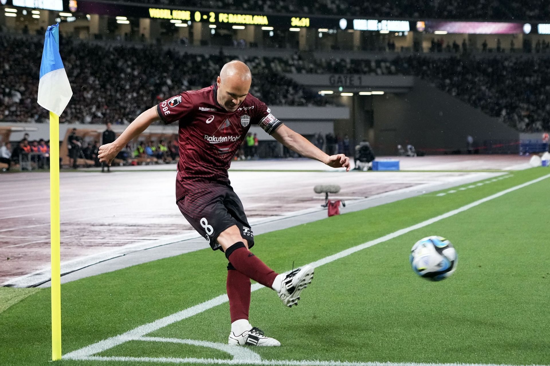 Vissel Kobe v Barcelona - Friendly