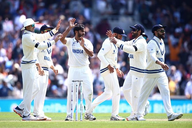 "It seems they are too far behind" - Aakash Chopra on India's struggles on Day 1 of WTC final