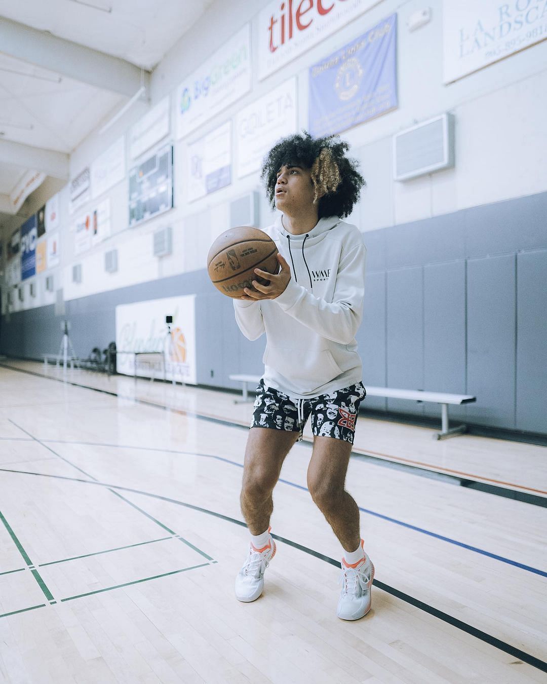 Anthony Black is seen doing shooting drills. Via Instagram.