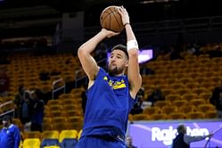 Klay Thompson on switching sports with NFL superstars: “I got the height of Tom Brady & the arm of Chad Pennington”