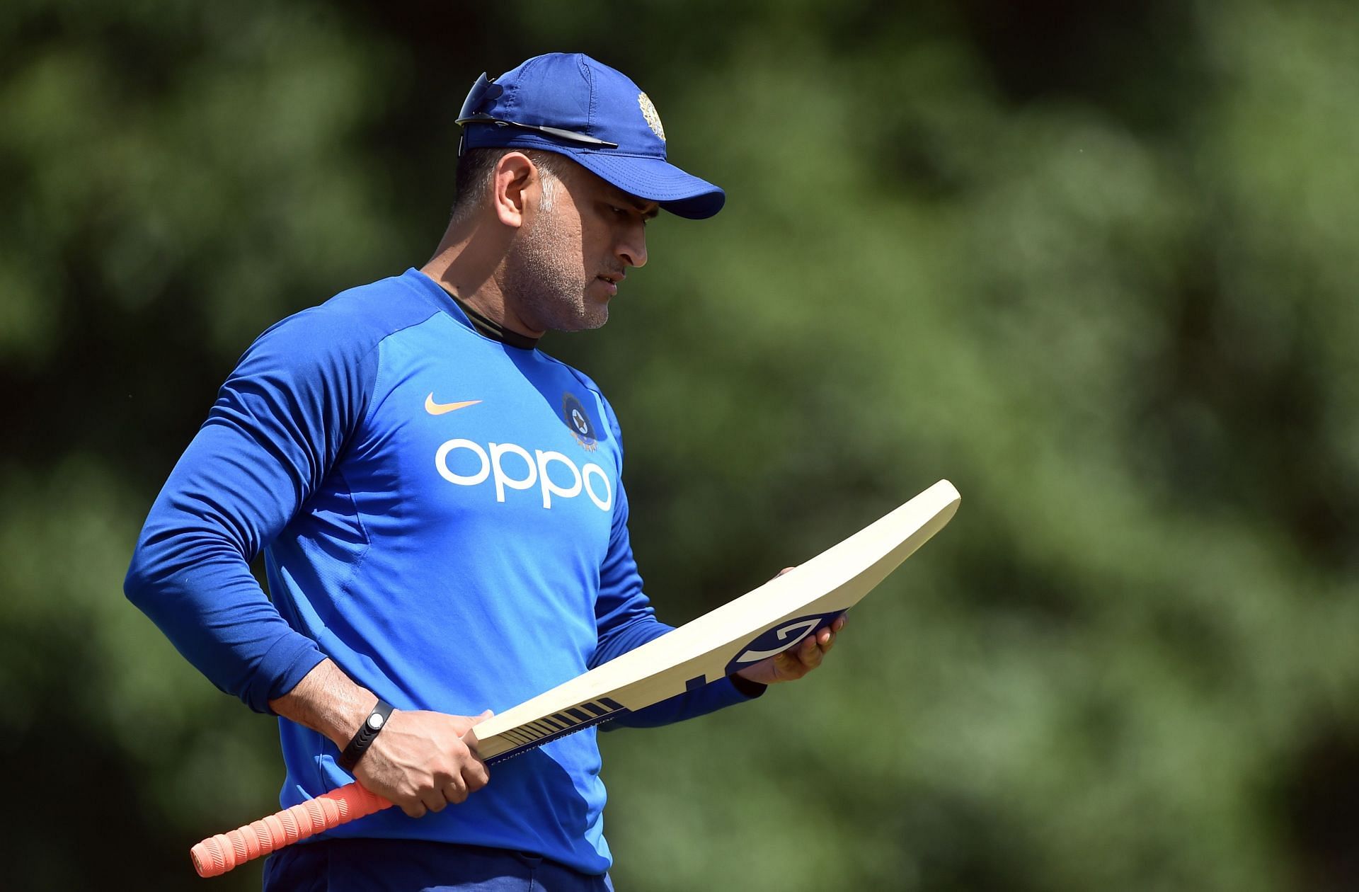 MS Dhoni during practice