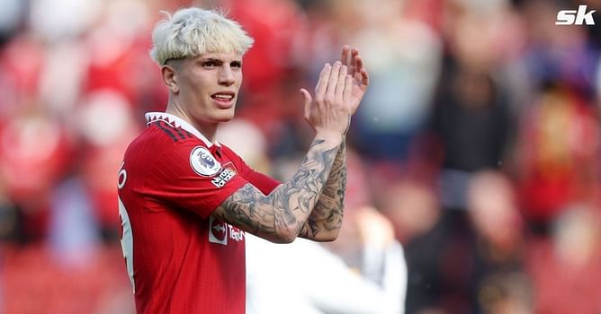 “He goes to the floor always to tackle you” – Alejandro Garnacho names Manchester United teammate as best in the world at this specific skill