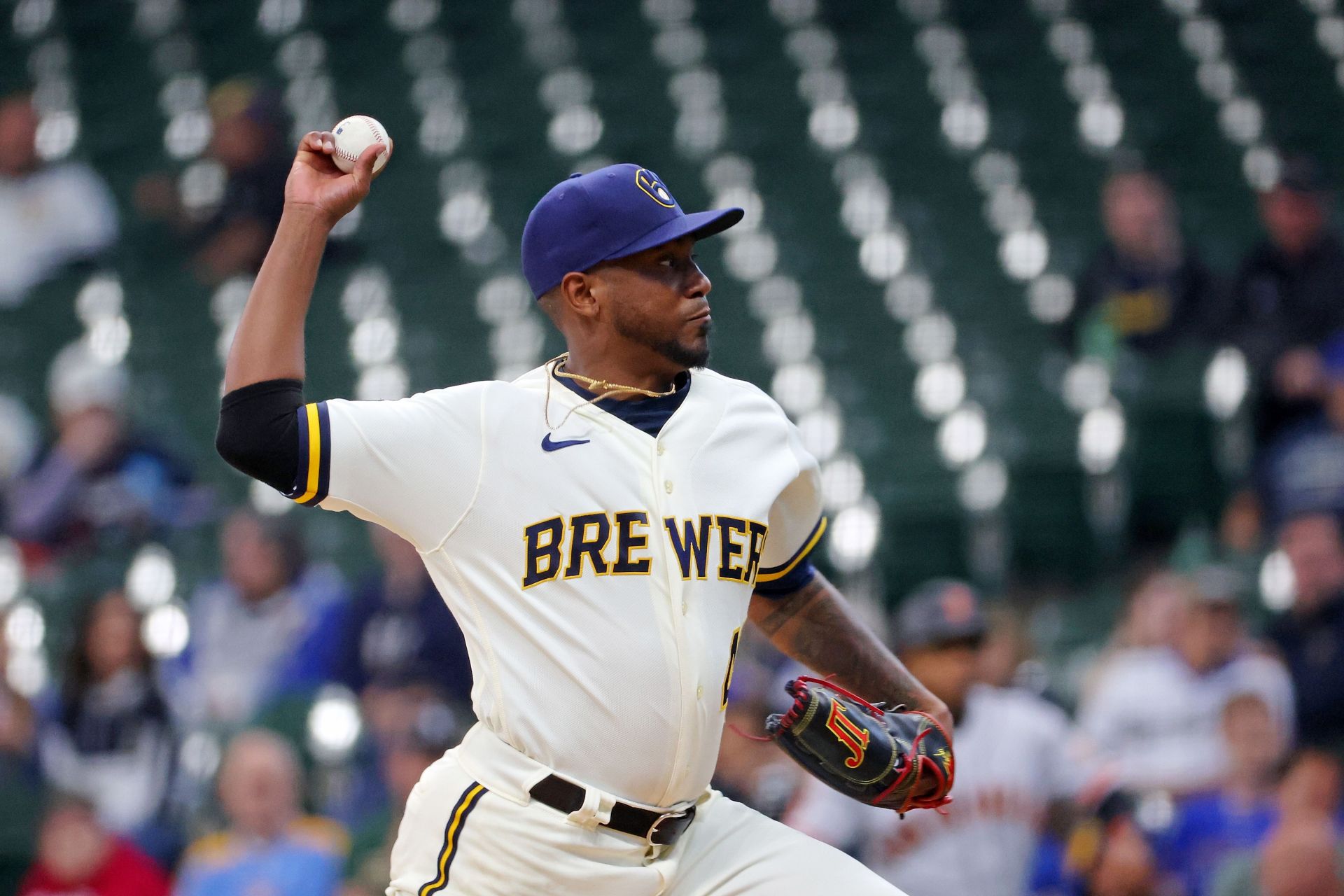 Julio Teheran in San Francisco Giants Milwaukee Brewers vs San Francisco Giants game