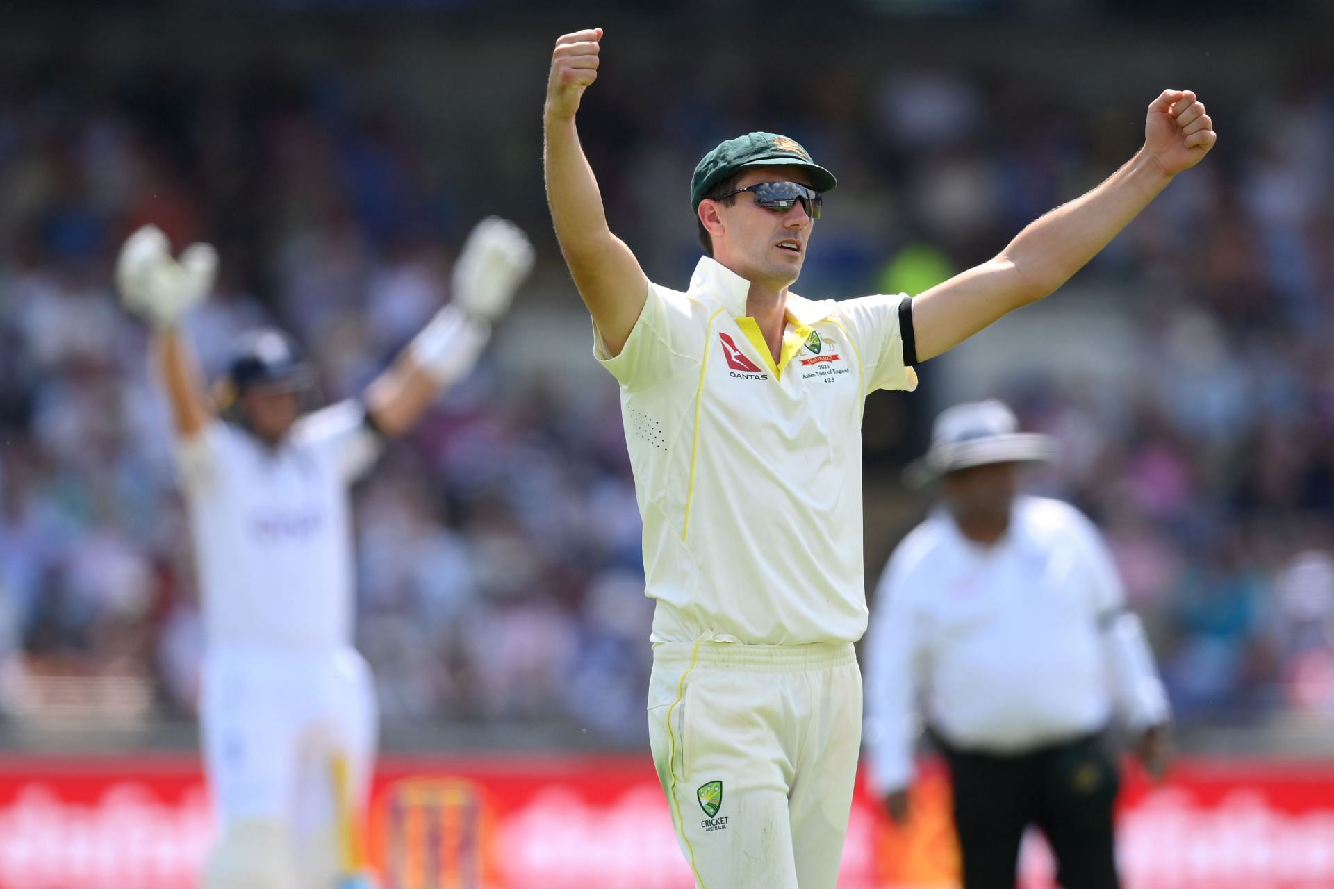 England v Australia - LV= Insurance Ashes 1st Test Match: Day One