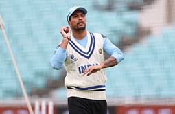 "Umesh Yadav was an expensive and defensive option" - Aakash Chopra on India's bowling issues on Day 1 of the WTC final