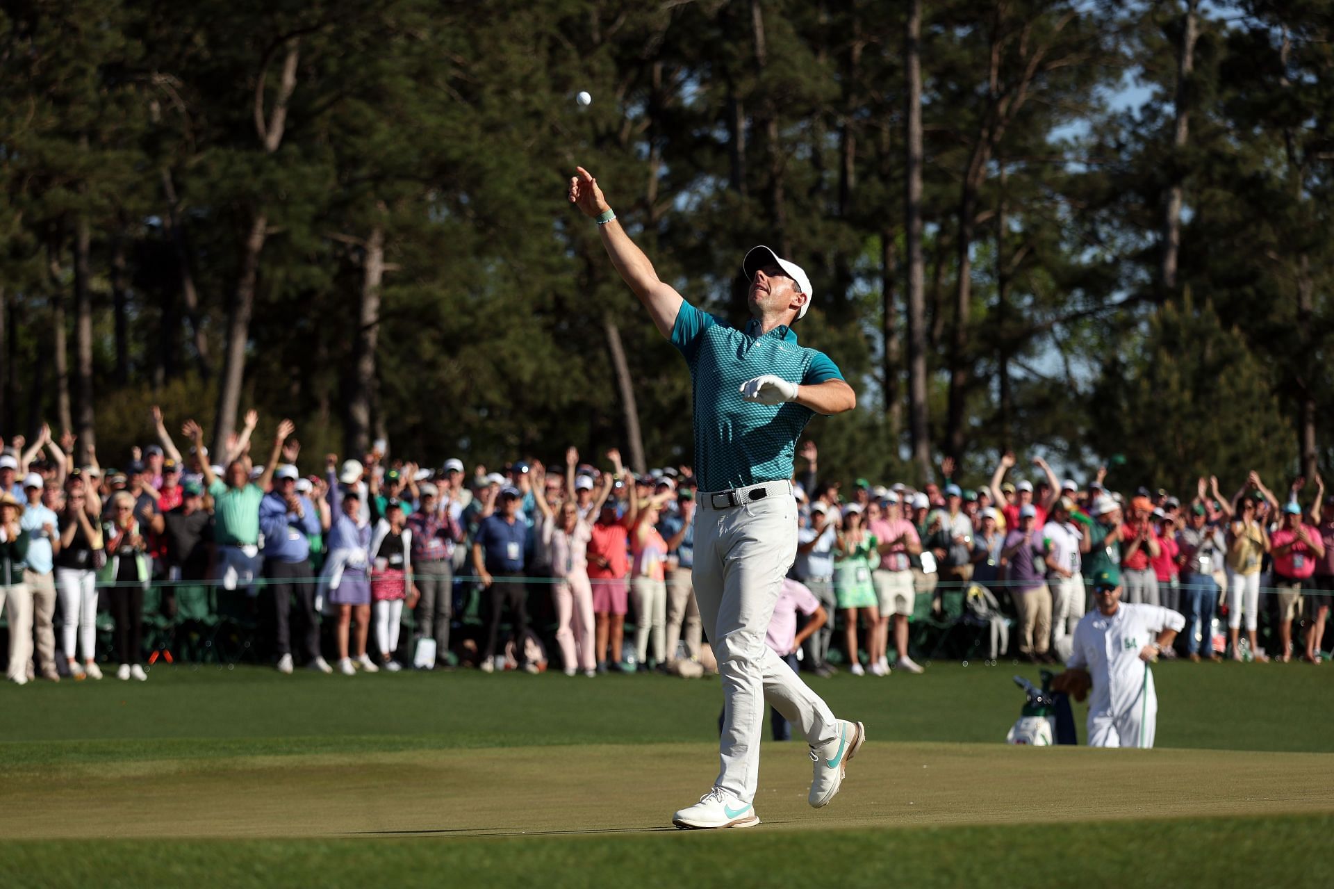 McIlroy at the 2022 Masters (via Getty Images)