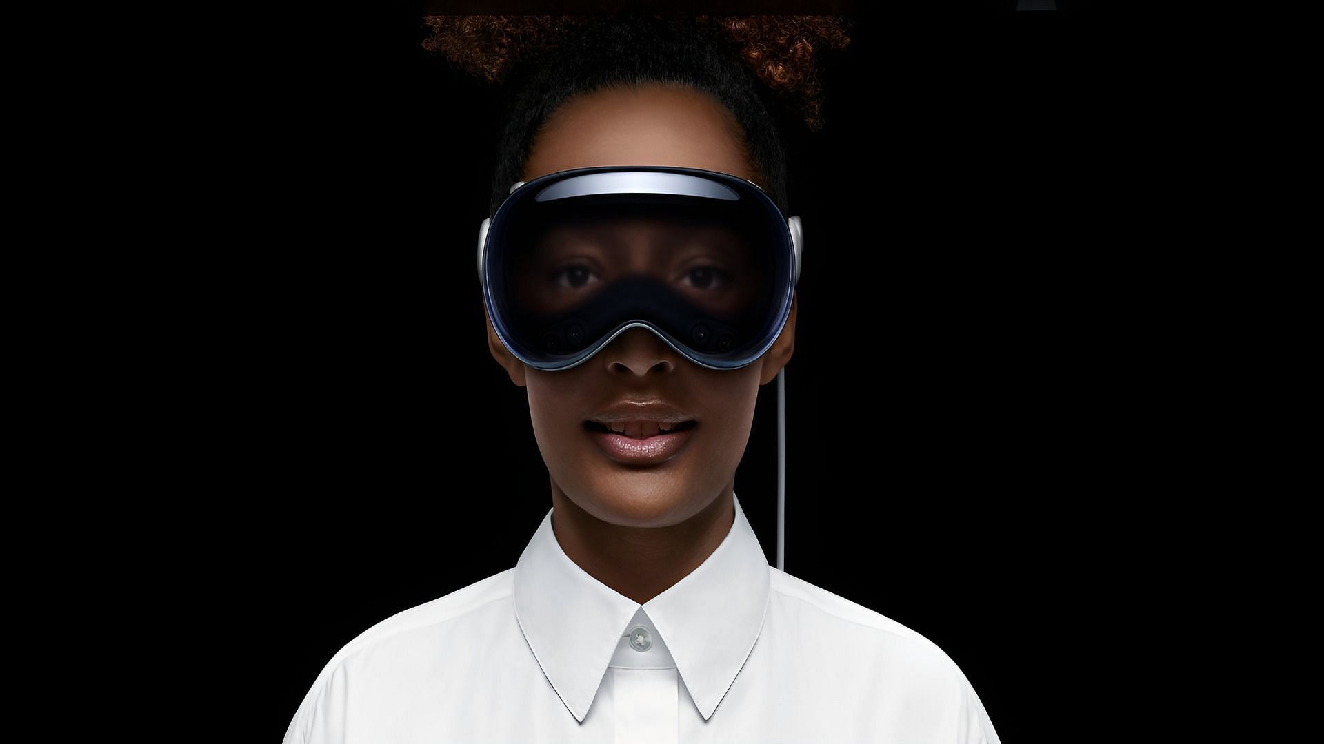 Apple Vision Pro AR/VR headset (Image via Apple)
