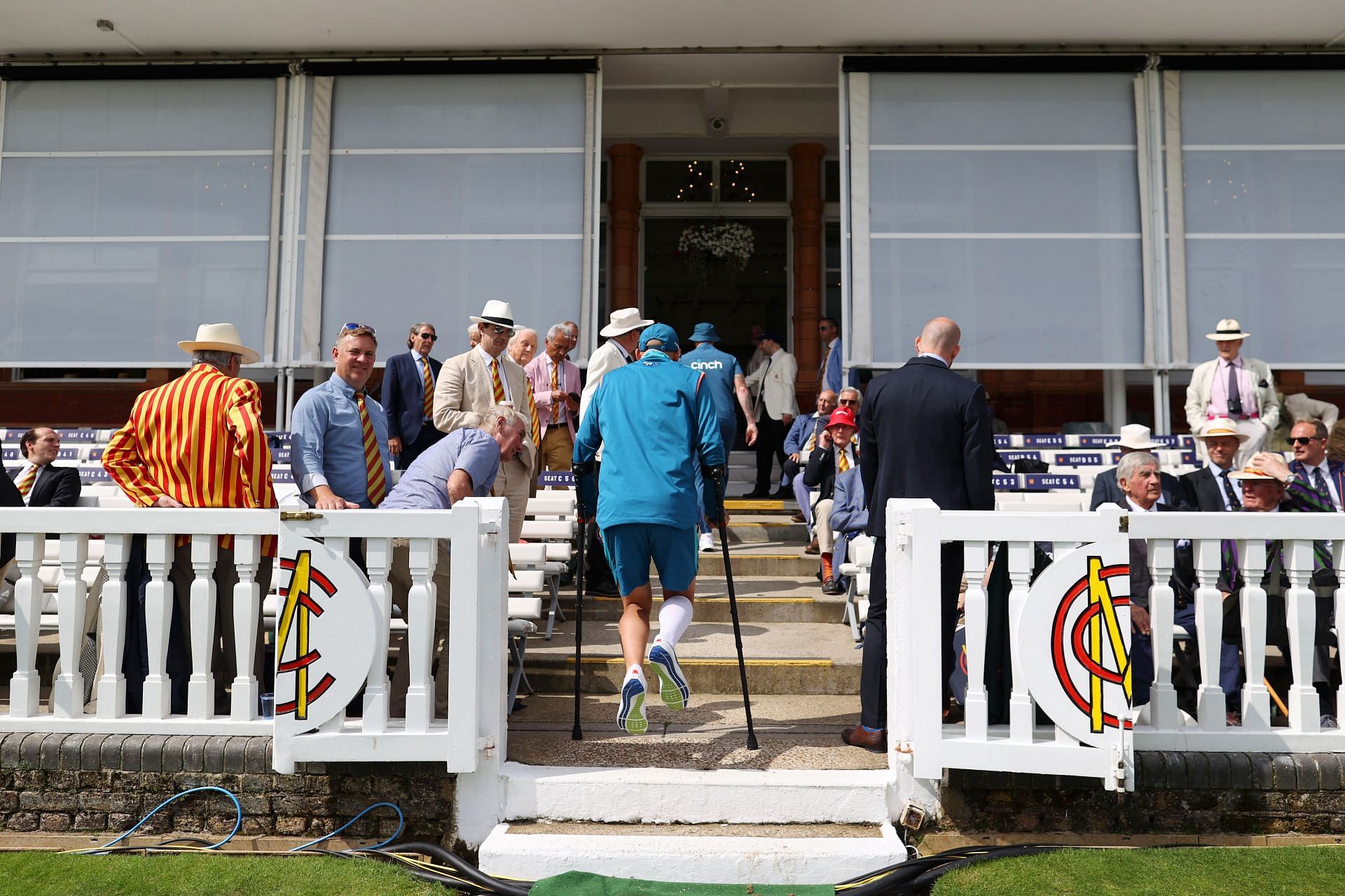 England v Australia - LV= Insurance Ashes 2nd Test Match: Day Three