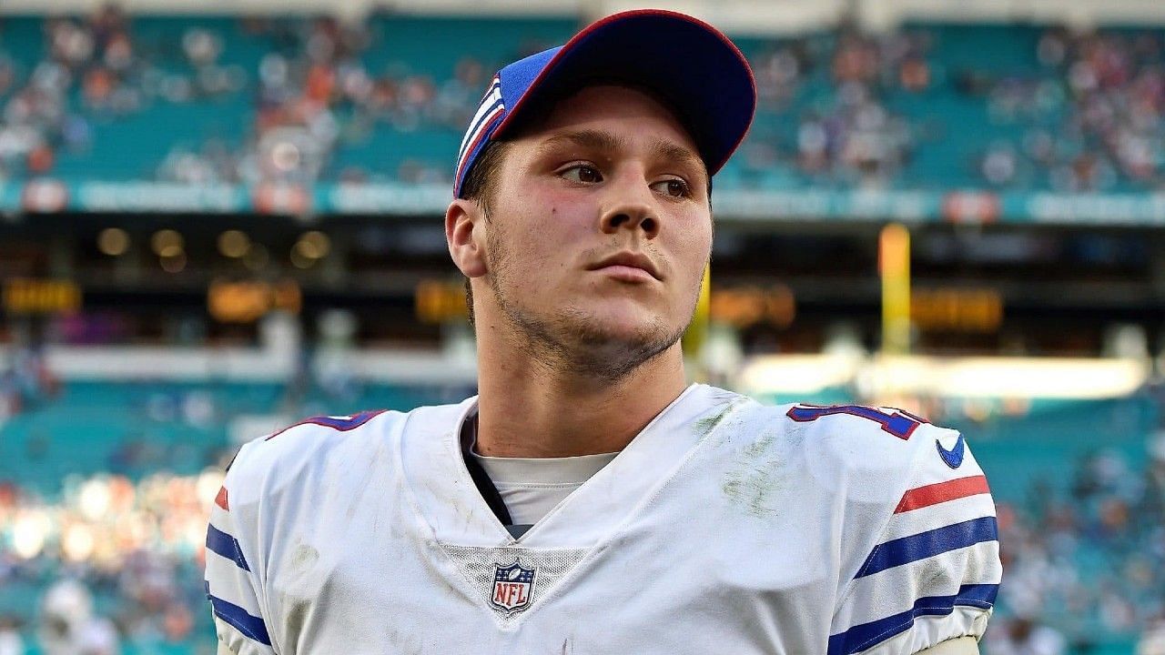 Josh Allen Eats a Crazy Amount of Wings Every Time at Bar Bill