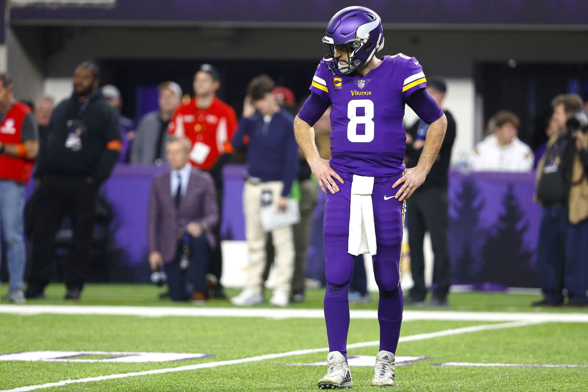 Souhan: Analysis of Cousins' future as Vikings QB sparks two