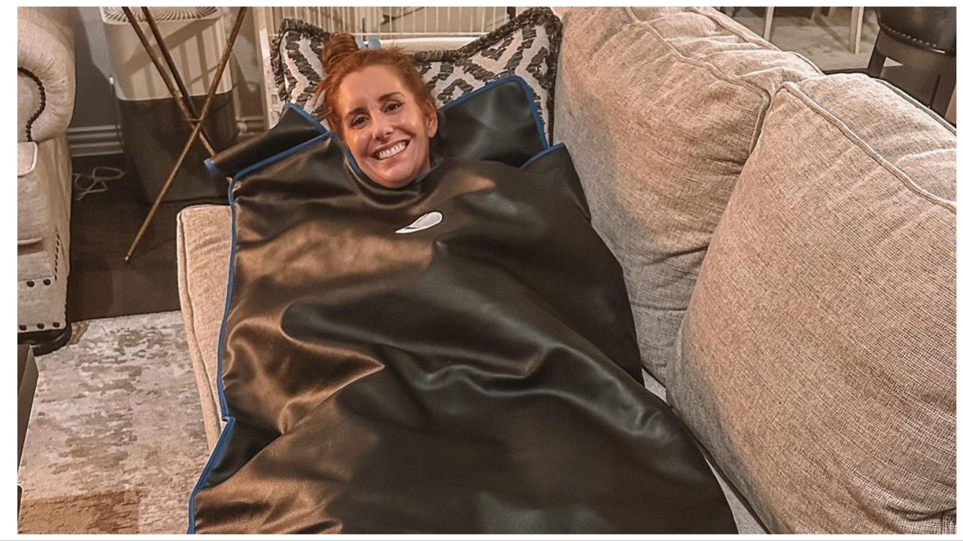 Sauna blankets are good for overall health. (Image via Instagram)
